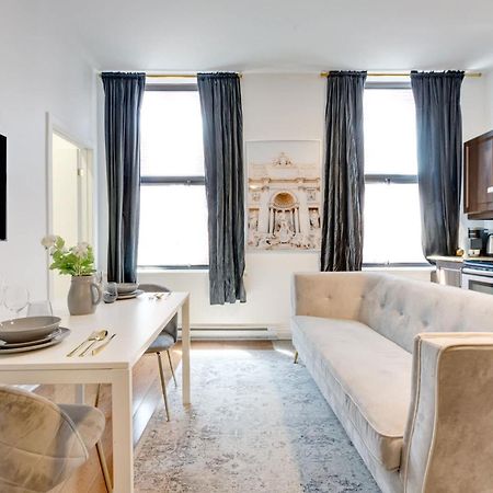 Апартаменты M11 - Stylish & Cozy 2Bdr In Plateau Монреаль Экстерьер фото